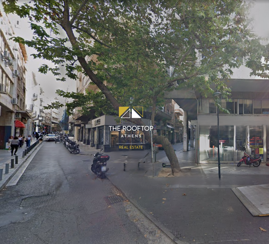 Platia Karitsi: Store 100sqm