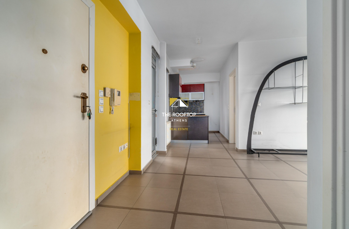 Ilisia : 2nd floor apartment 55 sqm