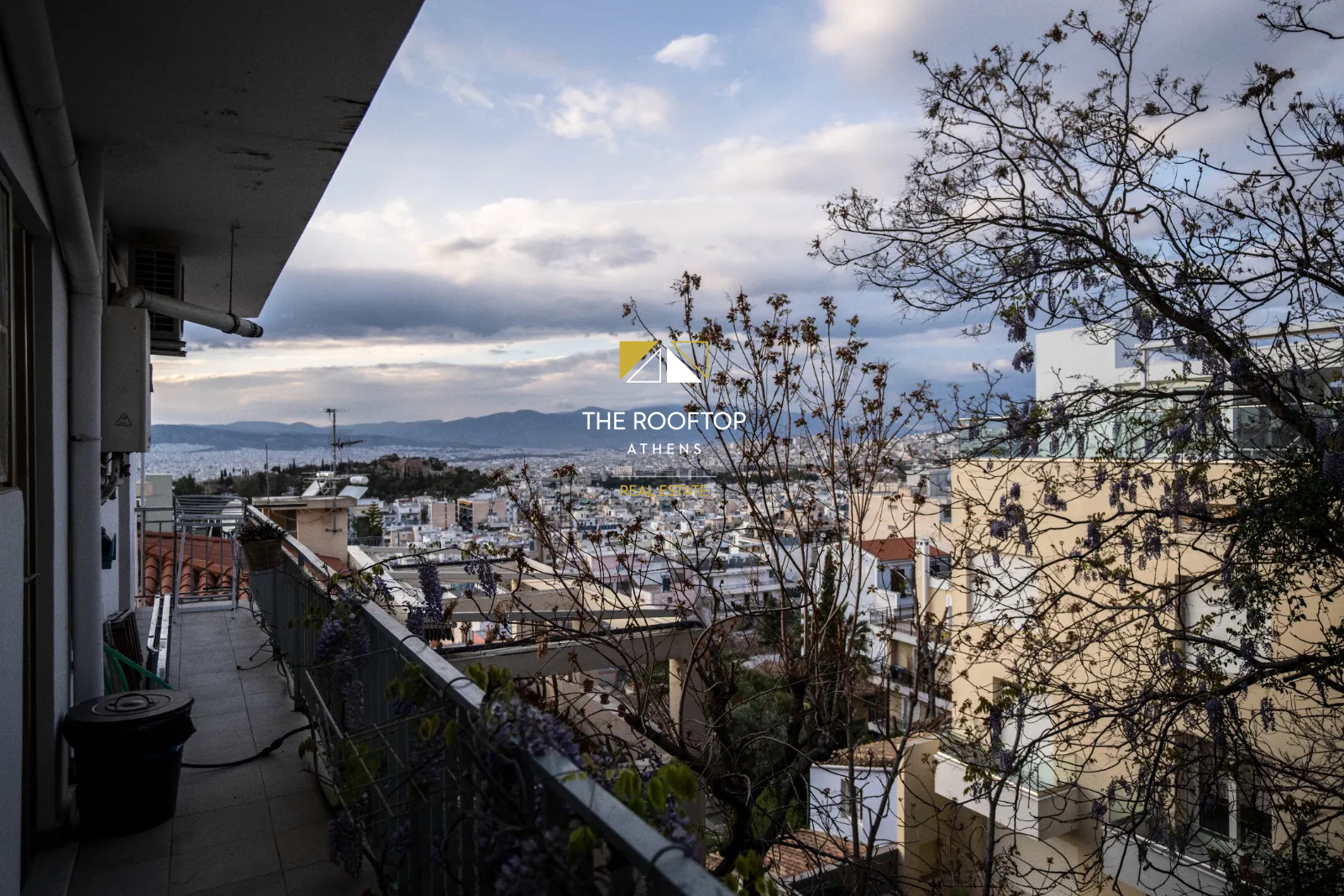 Kolonaki: 2nd floor apartment ( 107 sqm)