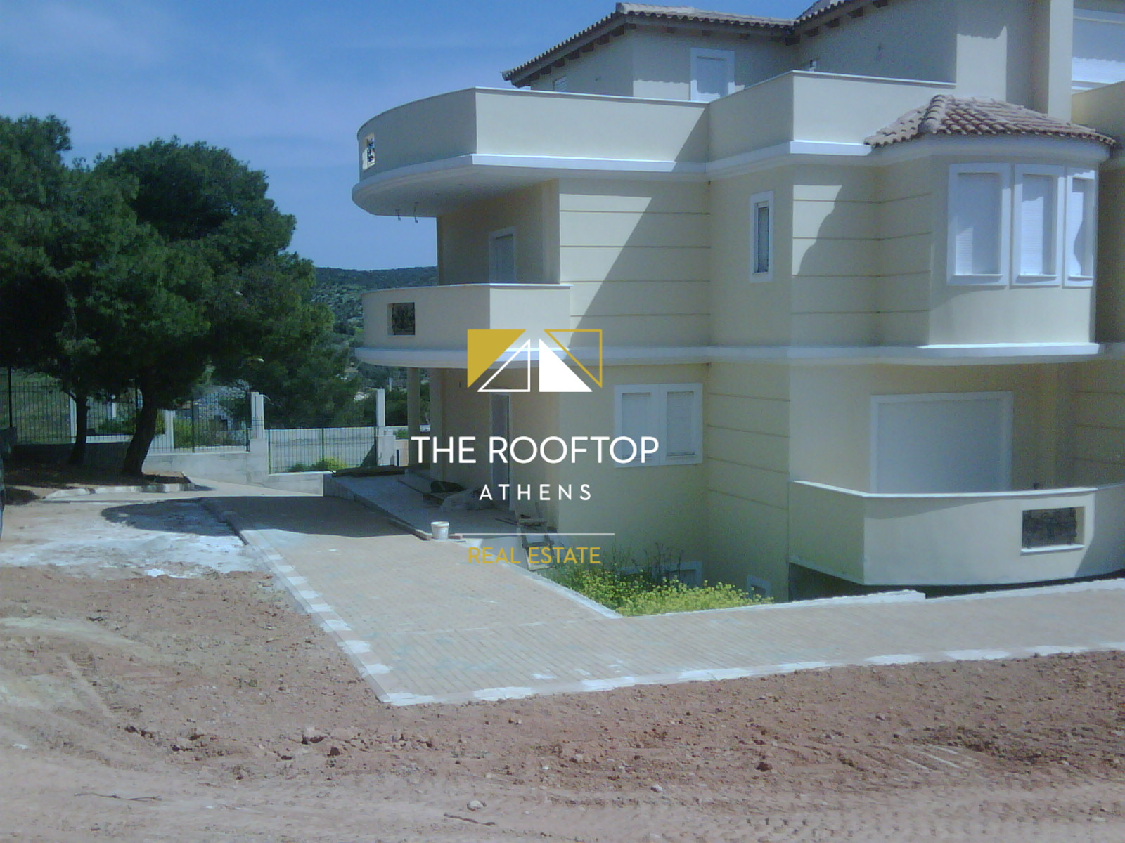 Porto Rafti: Two-story House 530 sqm